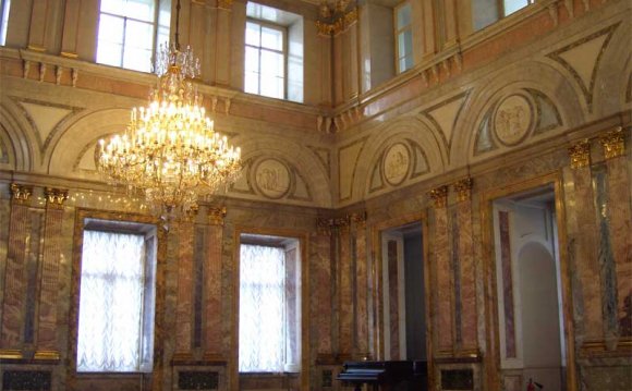 Мраморный дворец