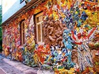 фото мозаичного дворика в Петербурге